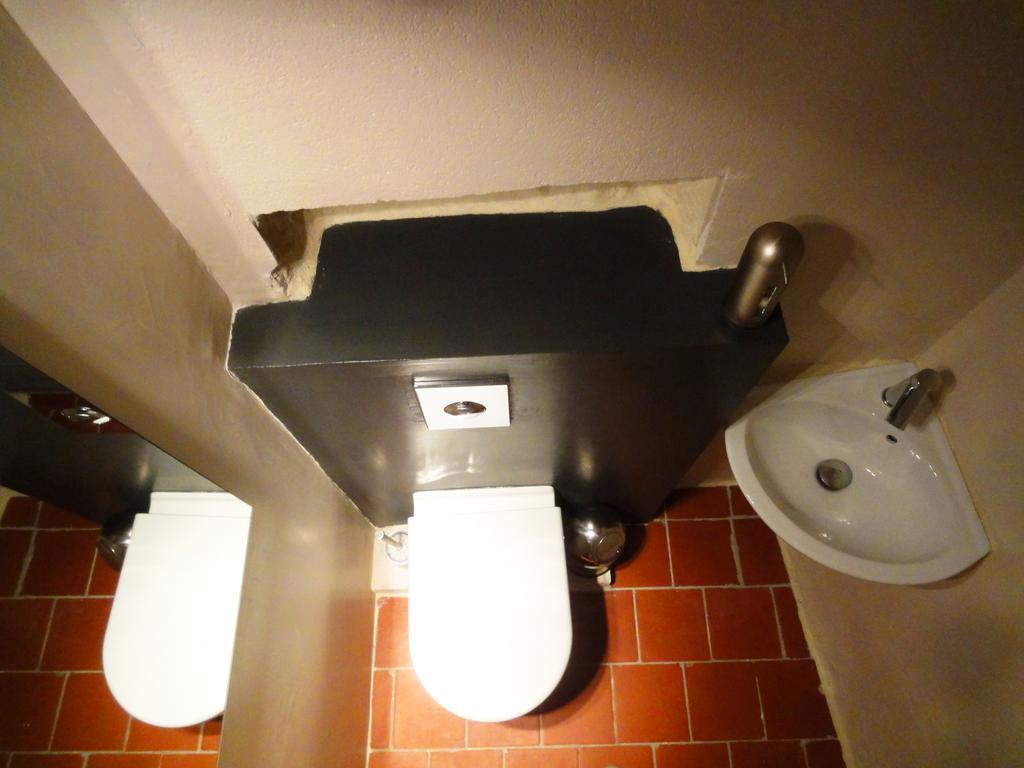 Les Toits D'Uzes Apartment Екстериор снимка